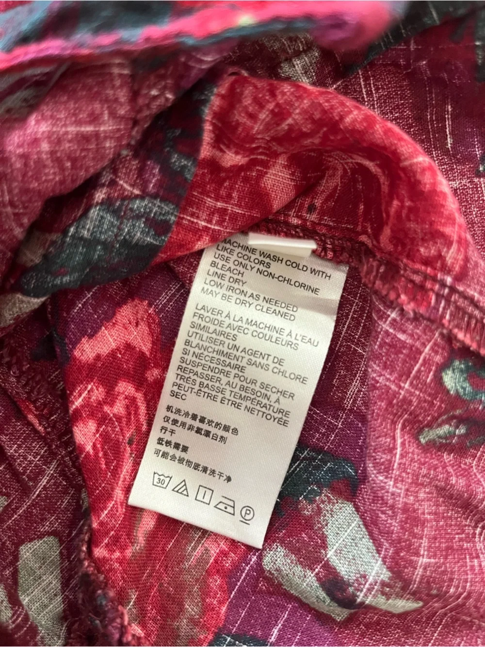 Free People Floral V-Neck Button Front Blouse in Red XS
